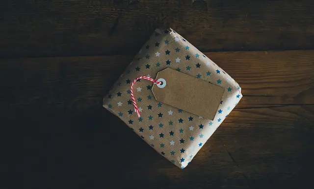 Comment Trouver le Meilleur Prix pour Revendre Vos Cadeaux de Noël