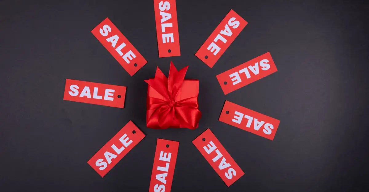 Comment déterminer le meilleur prix pour revendre vos cadeaux de Noël