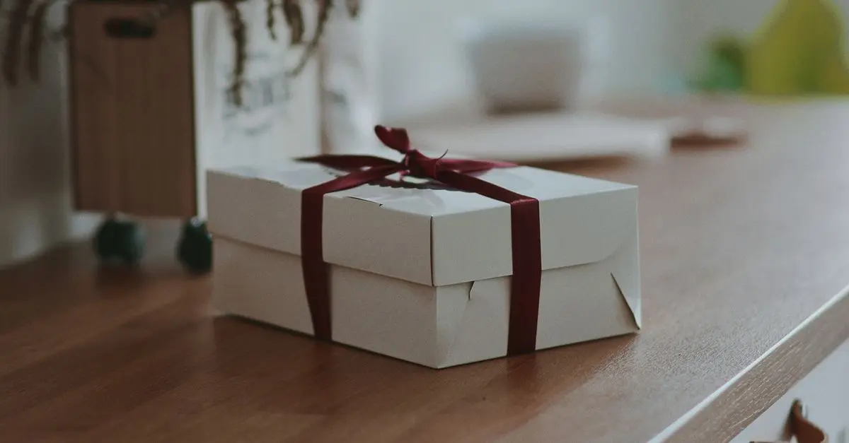 L'impact des réseaux sociaux sur la revente de cadeaux