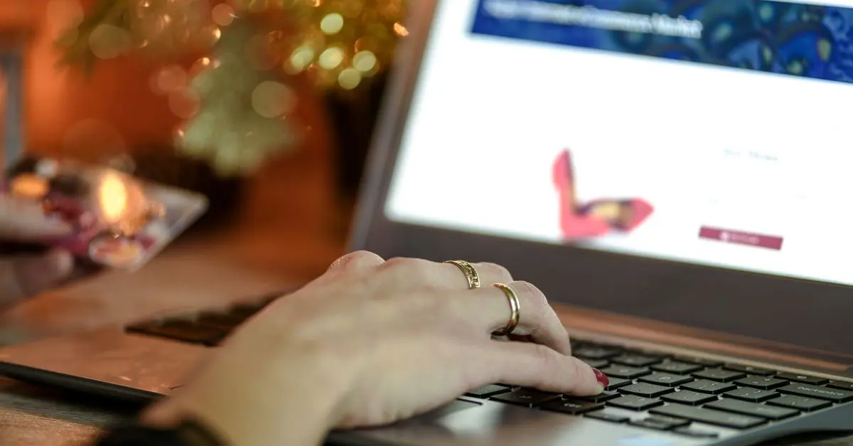 Comment éviter les arnaques lors de la revente de cadeaux
