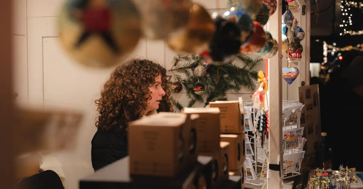 Comment choisir le bon moment pour revendre vos cadeaux de Noël